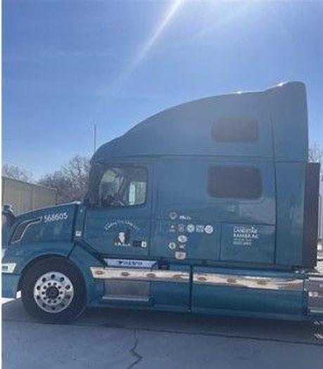 Used 2013 Volvo VNL64T780
