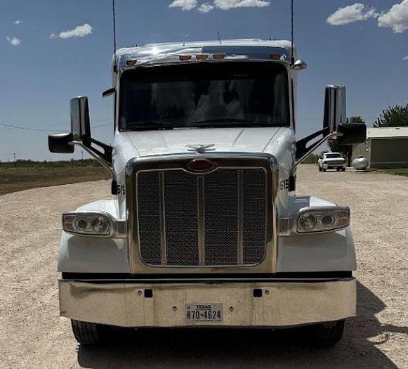 Used 2020 Peterbilt 567
