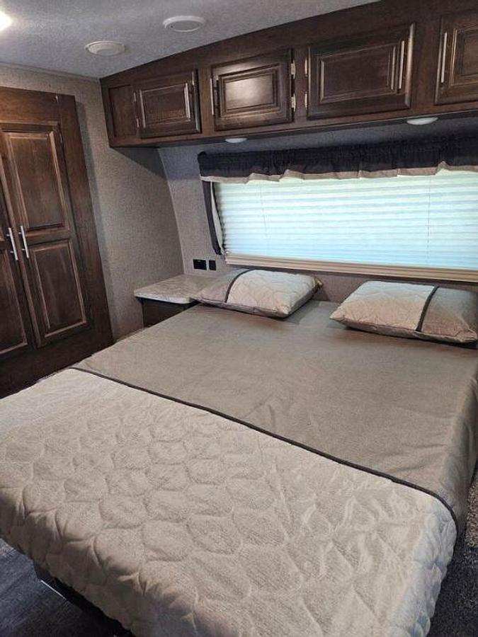 Used 2020 Forest River Rockwood RLT 2910 SBD Travel Trailer