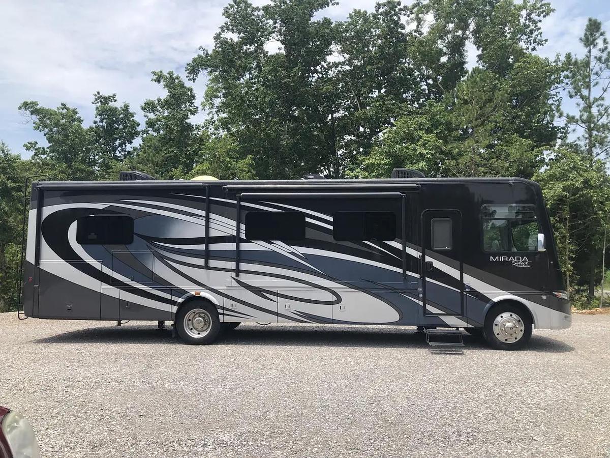 Used 2019 Coachmen Mirada Select 37SB Class A Motorhome