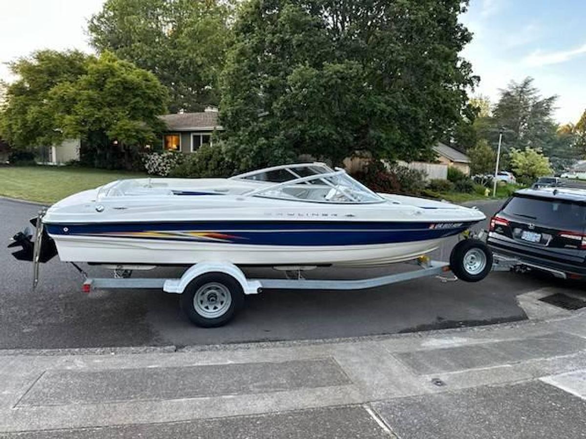 Used 2005 Bayliner 205