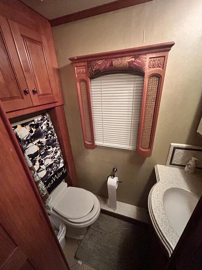 Used 2008 Monaco Dynasty Yorkshire IV