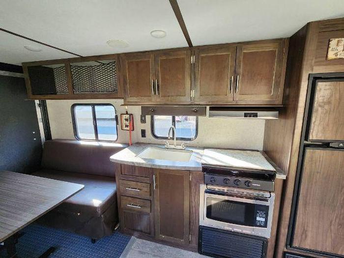 Used 2020 Forest River XLR Micro Boost 25LRLE