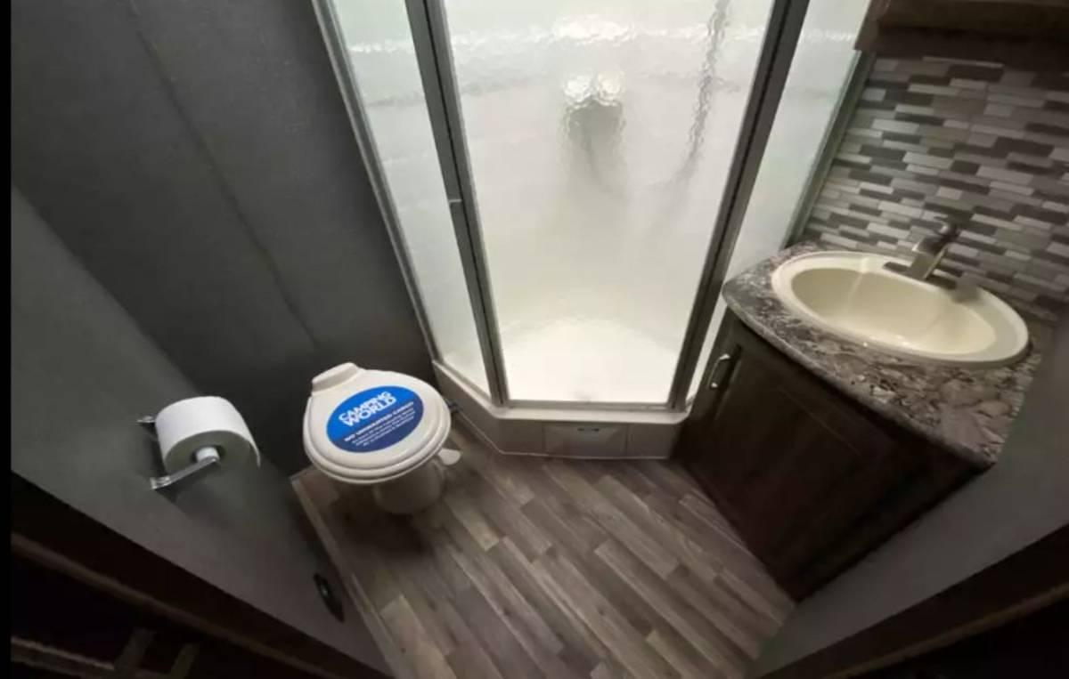 Used 2016 Keystone Cougar 22RBIWE