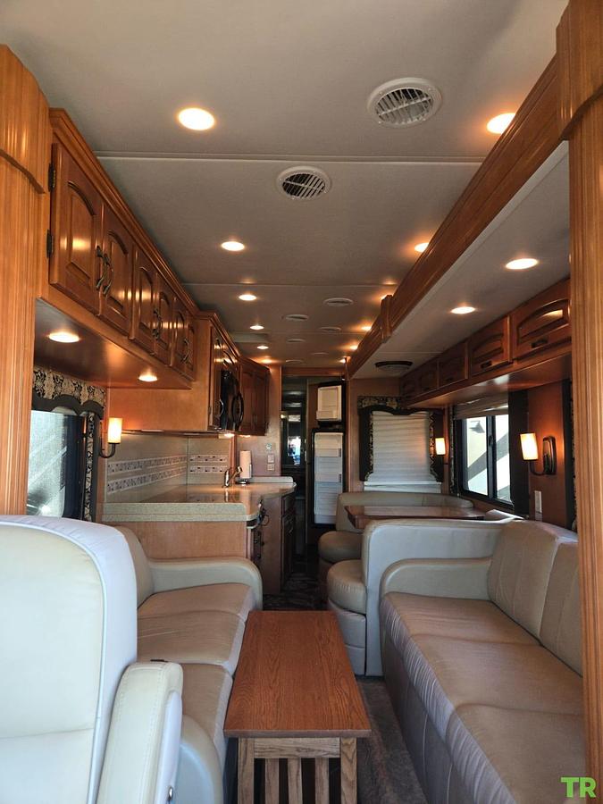Used 2010 Newmar Dutch Star 4010 | 40' Class A Diesel Pusher | 4 Slides | Sleeps 6 | 77,000 Miles