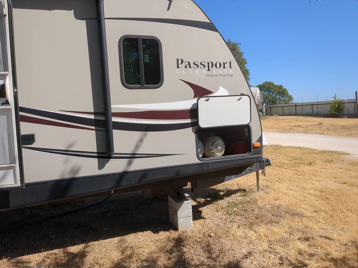 Used 2015 Keystone Passport Ultra Lite