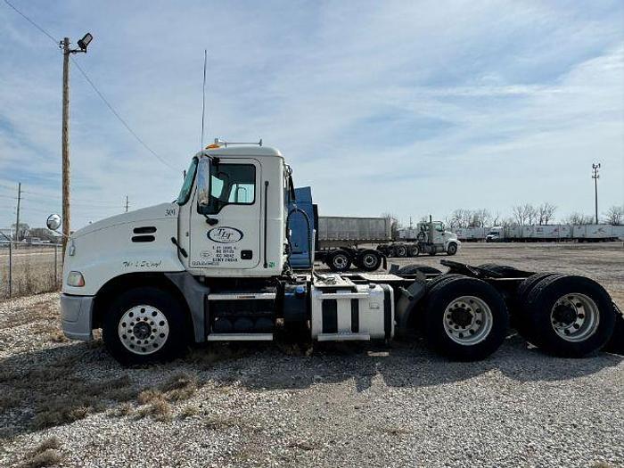 Used 2017 Mack CXU613 T