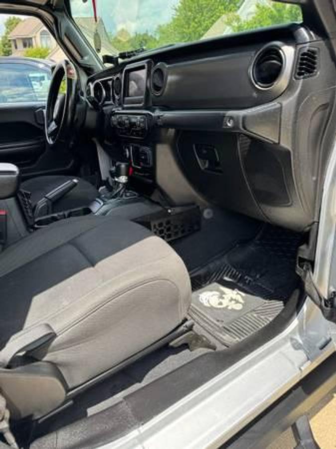 Used 2022 Jeep Gladiator