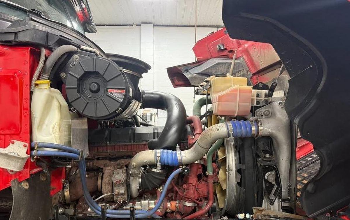 Used 2020 MACK PINNACLE 64T Day Cab