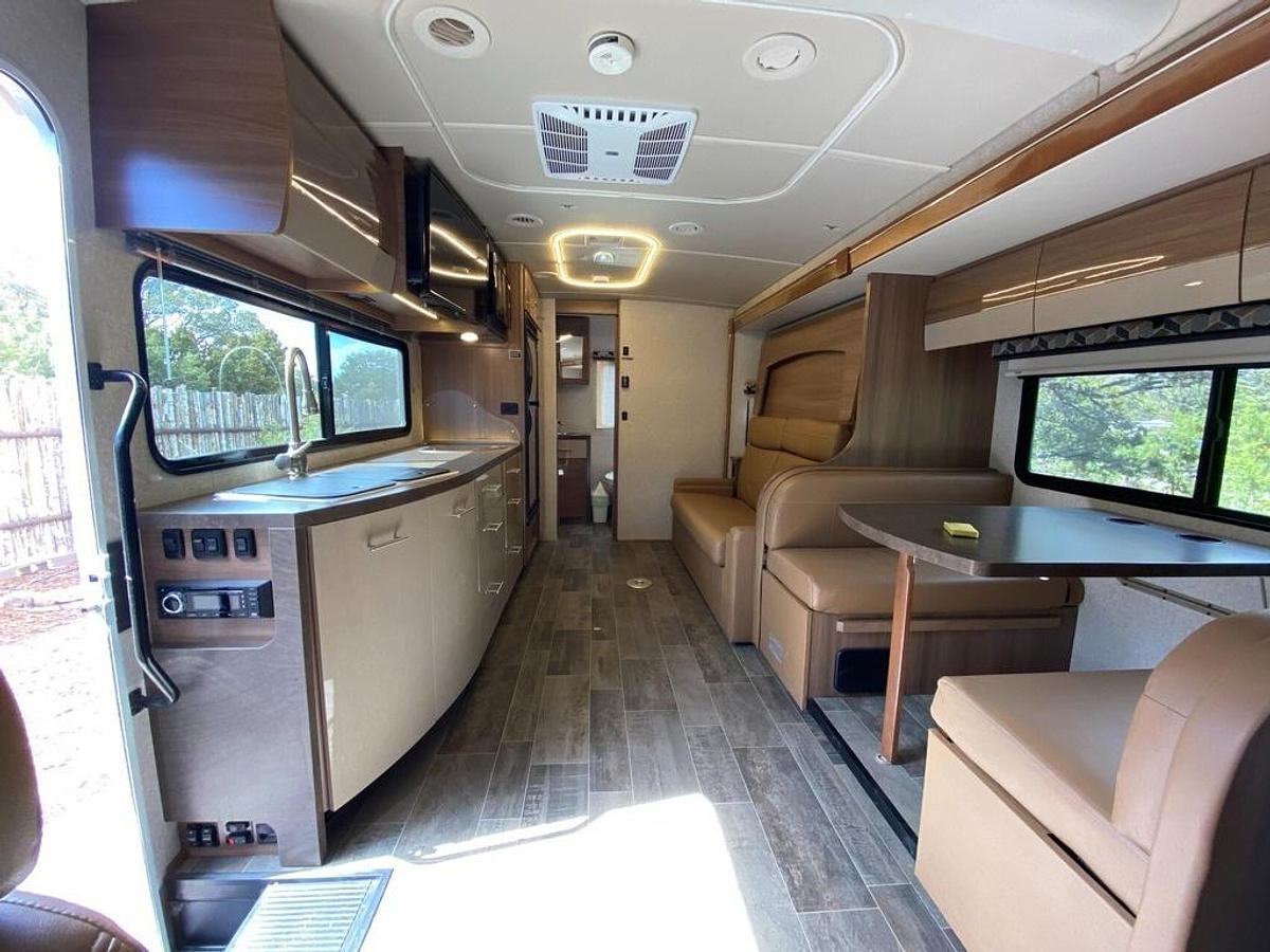Used 2019 Winnebago View 24D Class C Motorhome