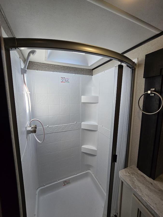 Used 2022 Highland Ridge Roamer 354MBH Fifth Wheel