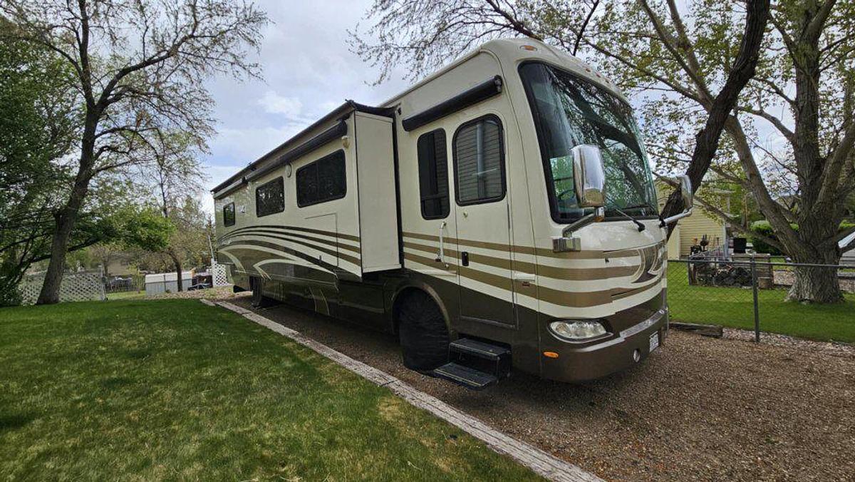 Used 2013 Thor Motor Coach Tuscany 40FX Class A Motorhome