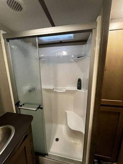 Used 2019 Keystone Sprinter 355IFWMLS