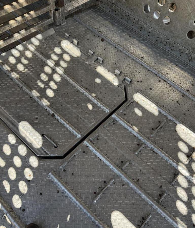 Used 2016 MERRITT 102 in