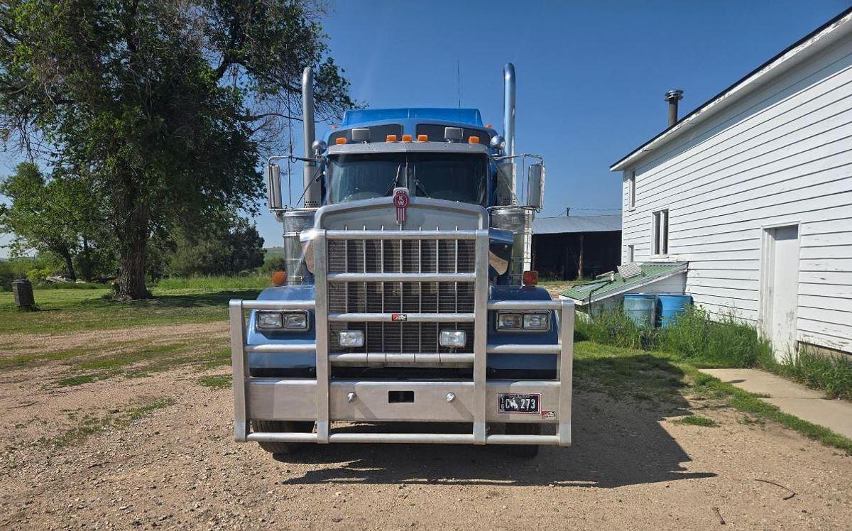 Used 2007 Kenworth W900B
