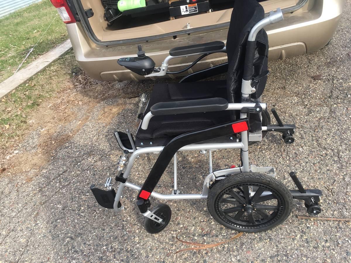 Used 2006 Buick Terazza CXL Minivan AWD with Wheelchair Lift