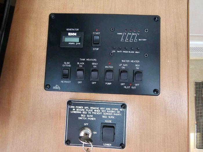 Used 2015 Thor Vegas 25.1