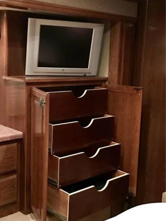 Used 2007 Foretravel Nimbus 340 Classic Class A Motorhome