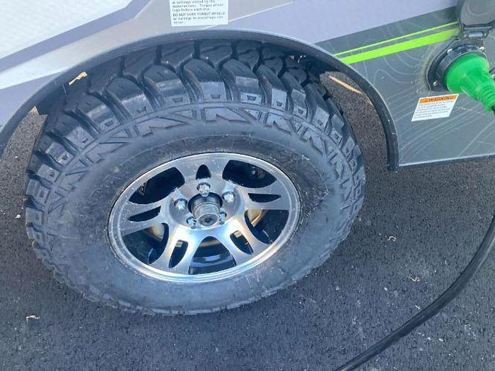 Used 2025 Liv Ultralight Travel Trailer