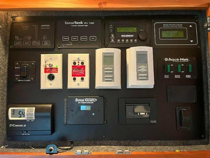 Used 2008 American Coach American Eagle 42F