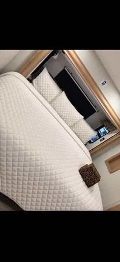Used 2025 Forest River Sandpiper 3800RK