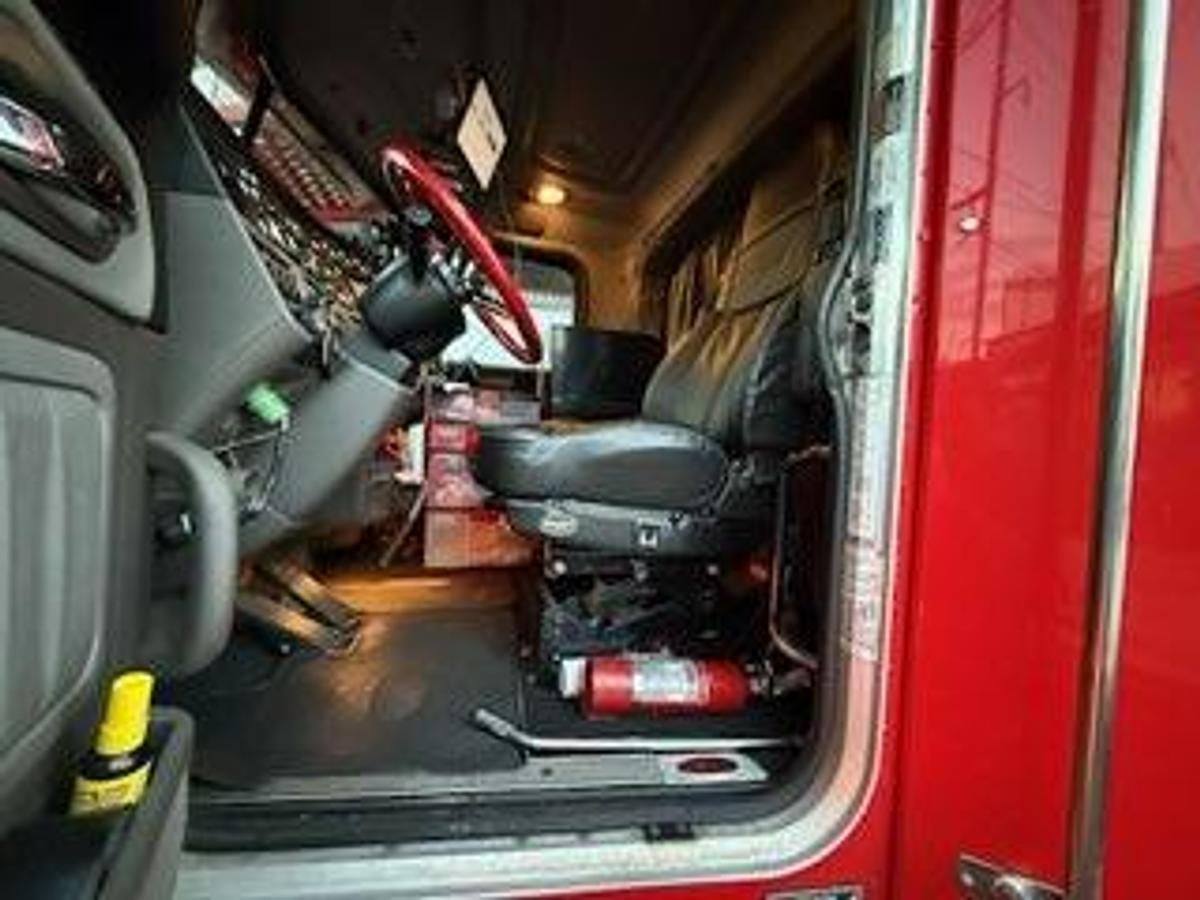 Used 2020 Peterbilt 389 Car Hauler