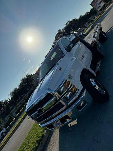 Used 2019 Chevrolet Silverado MD LT