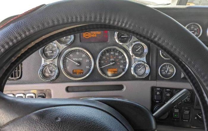 Used 2016 Peterbilt 389
