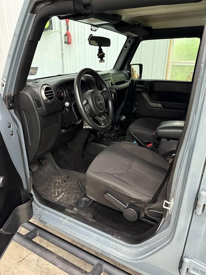 Used 2015 Jeep Wrangler Unlimited Sport 4WD
