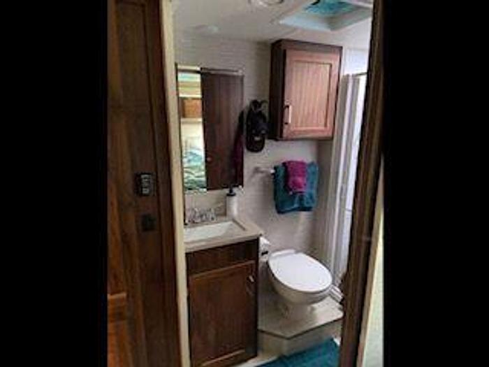 Used 2021 Winnebago Minnie Winnie