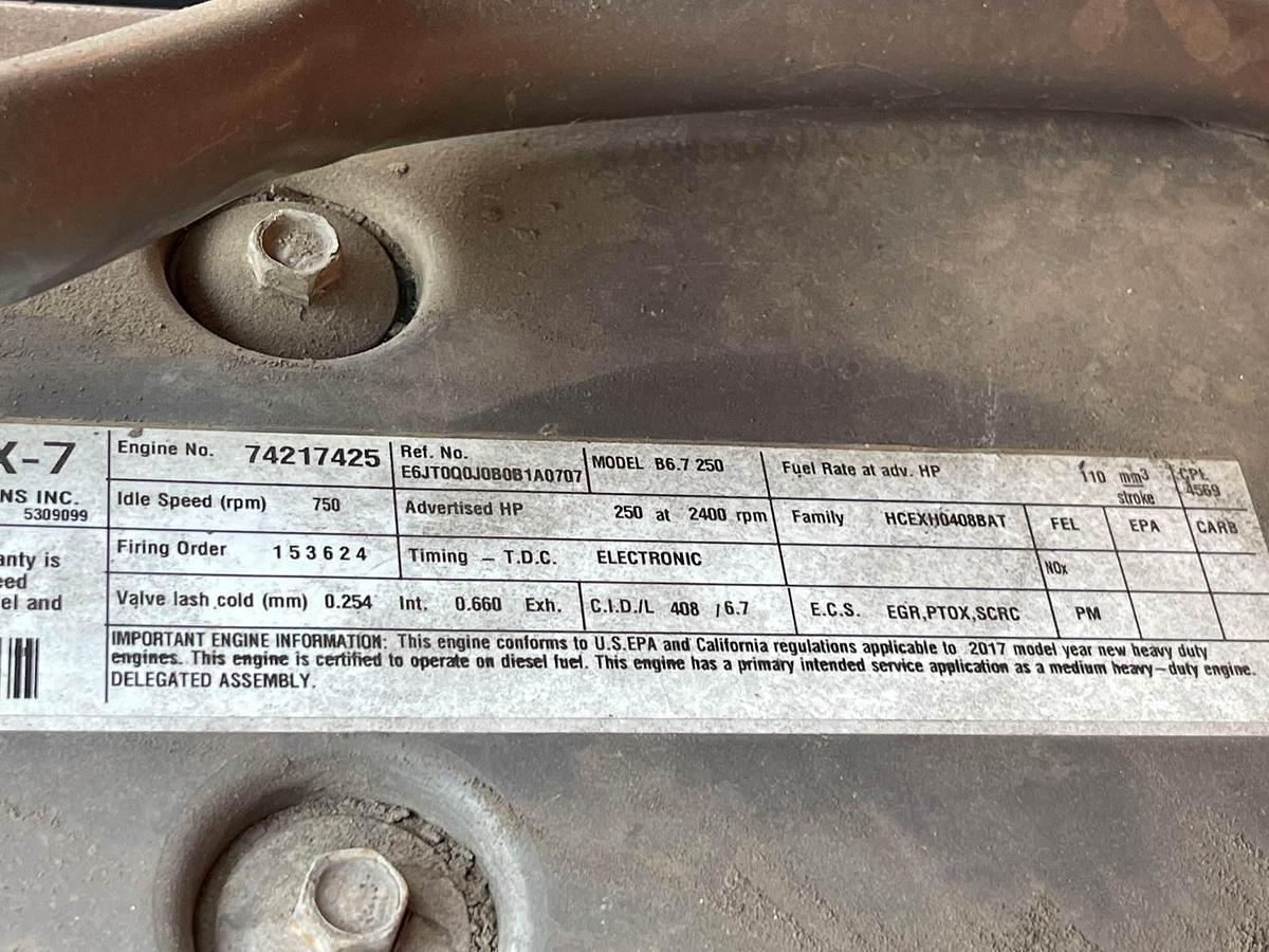 Used 2018 Peterbilt 337 Single Axle