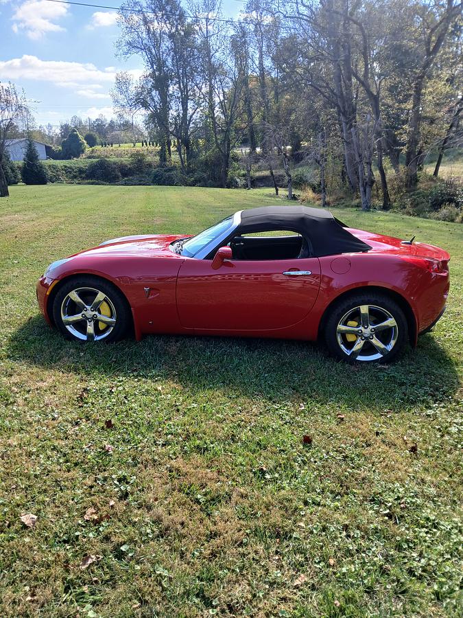 Used 2007 Pontiac Solstice GXP