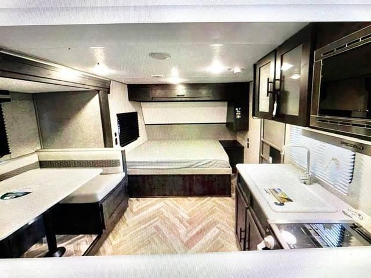Used 2021 Forest River Ozark Ascent M-2700 THX Toy Hauler