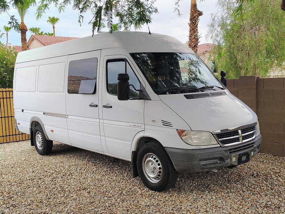 Used 2005 Dodge Sprinter Camper Van