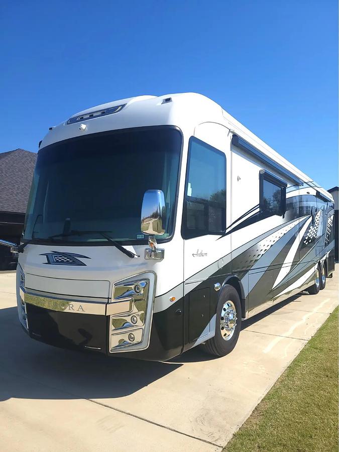 Used 2023 Entegra Coach Anthem Series M-44Z