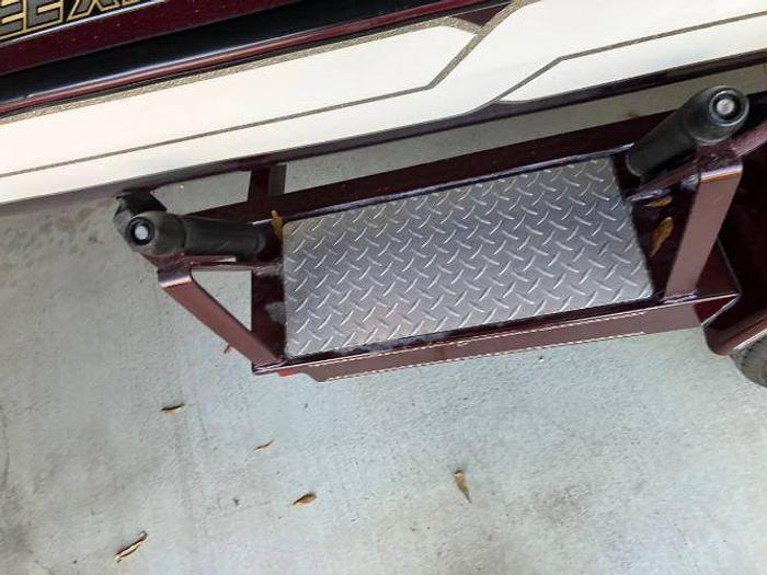 Used 2003 18 Foot Bumble Bee Bass Boat