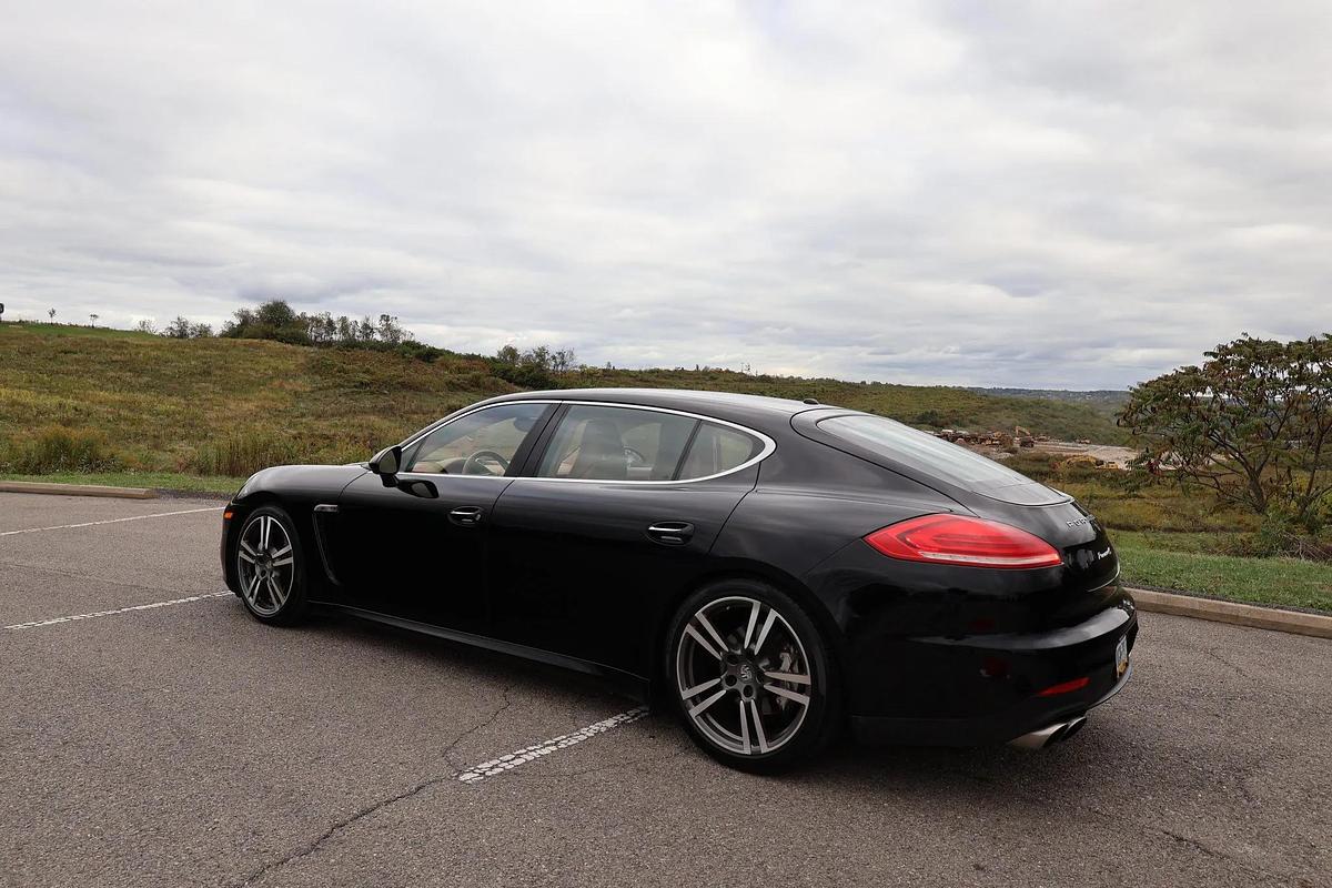 Used 2014 Porsche Panamera 4s Executive