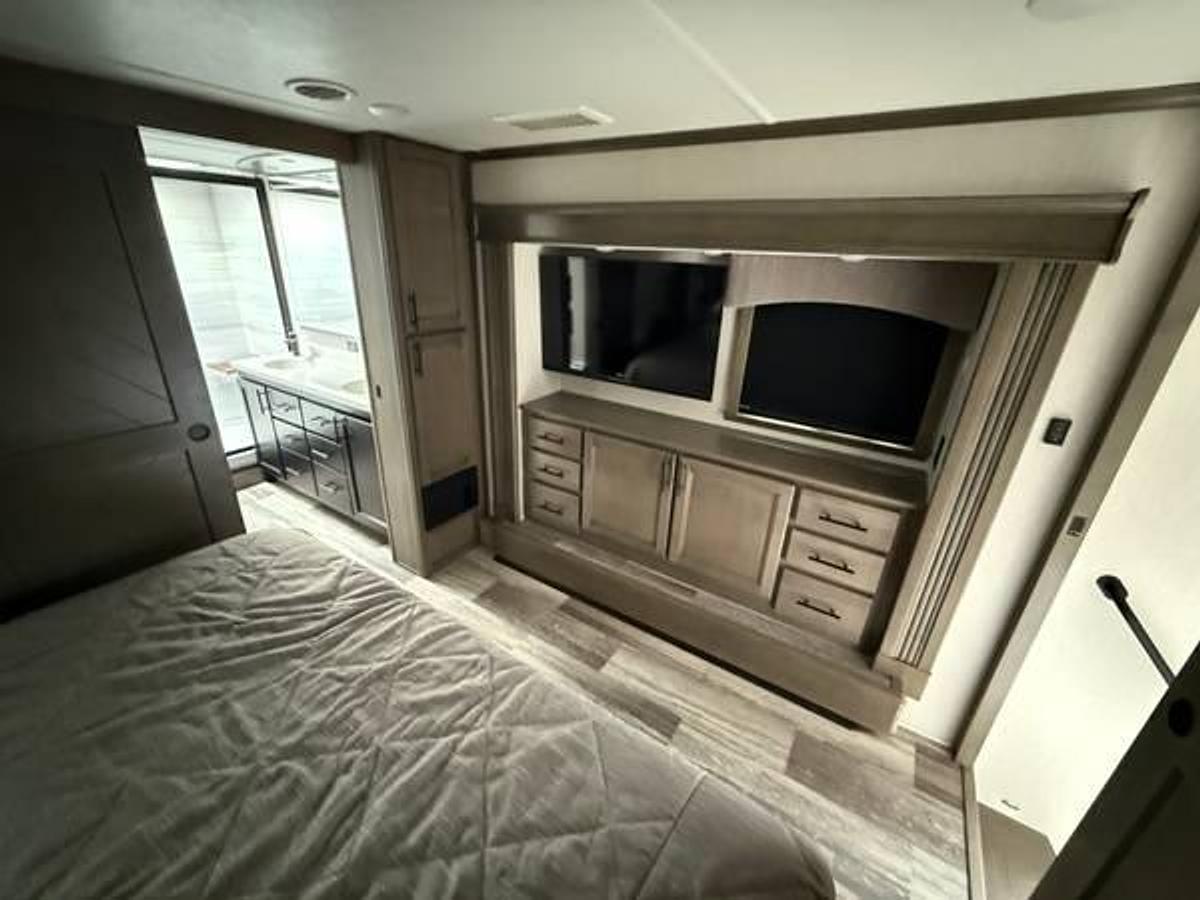 Used 2021 Forest River RiverStone Legacy 39RKFB