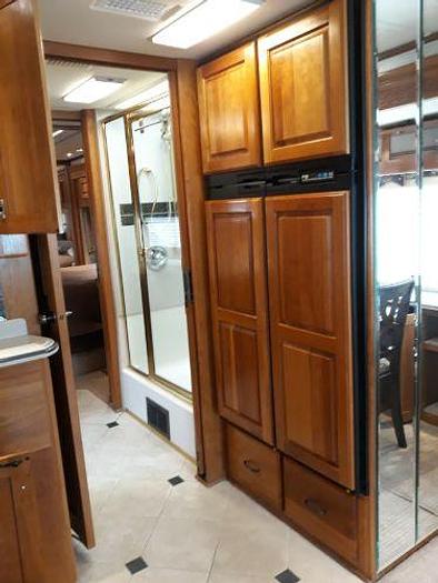 Used 2004 Monaco Executive 40PBT