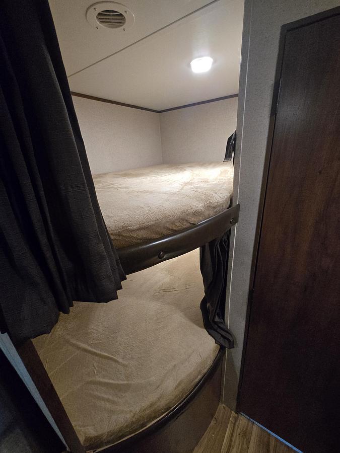 Used 2016 Jayco Jay Flight SLX 264BHW