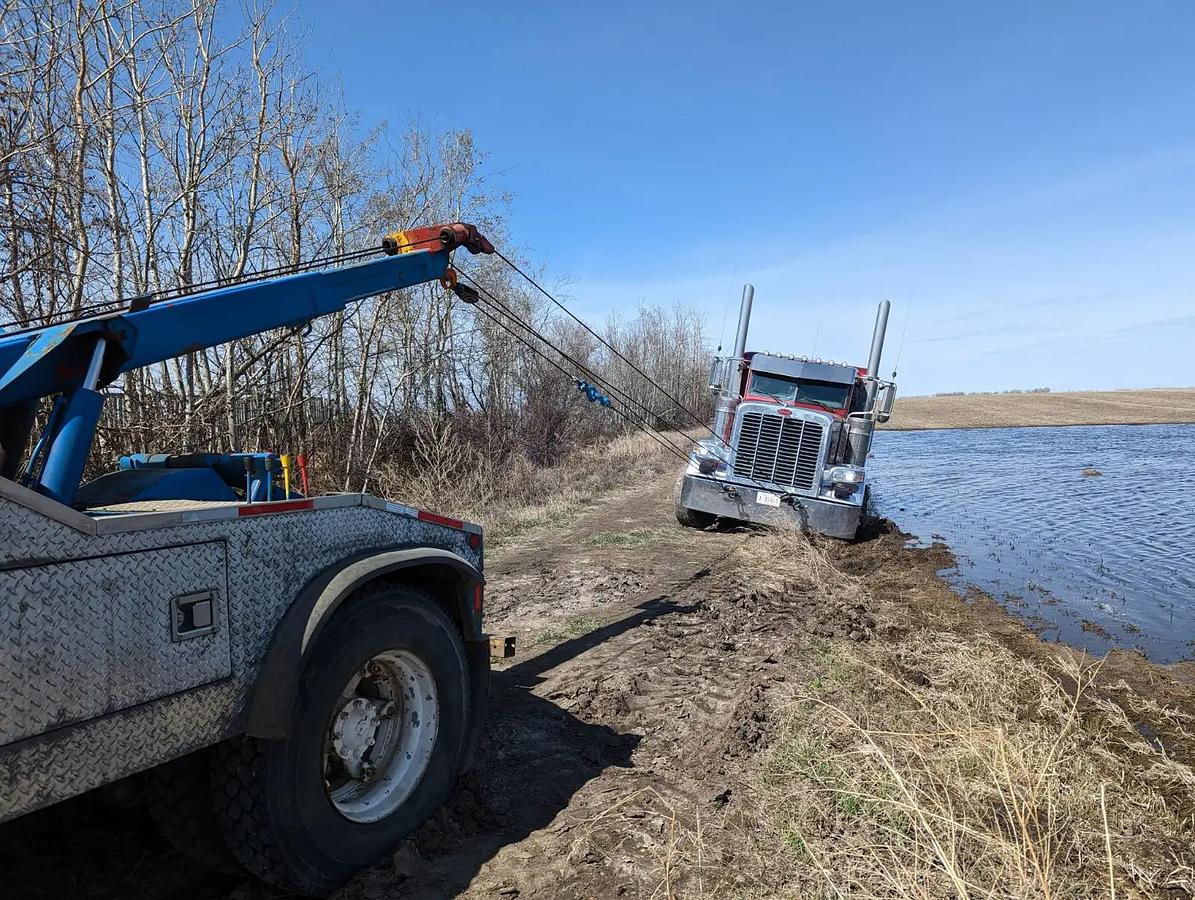 Used 1991 Ford L8000