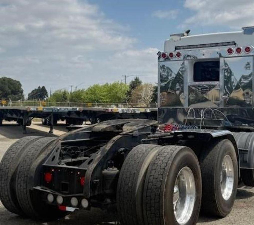 Used 2019 KENWORTH T800