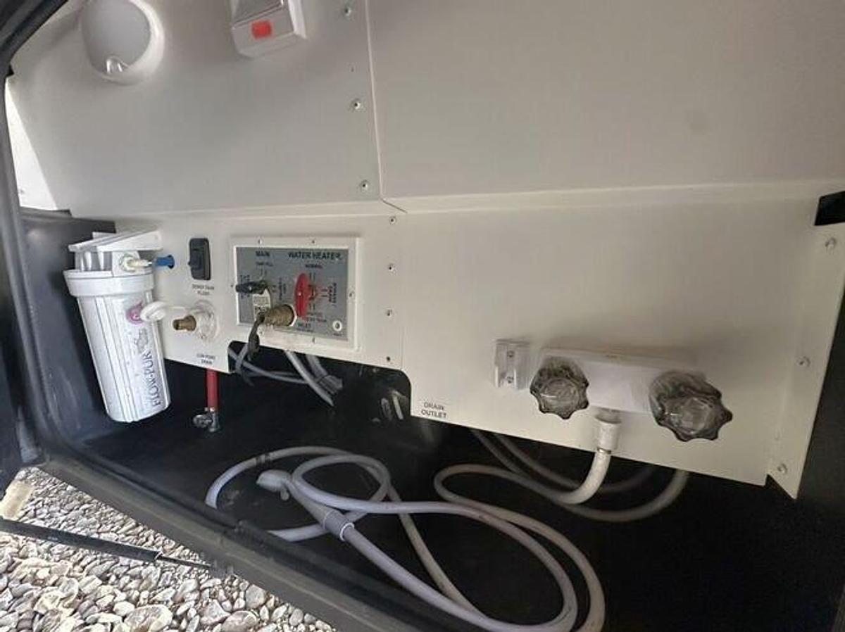 Used 2022 Thor Motor Coach Outlaw 38MB Class A Toy Hauler