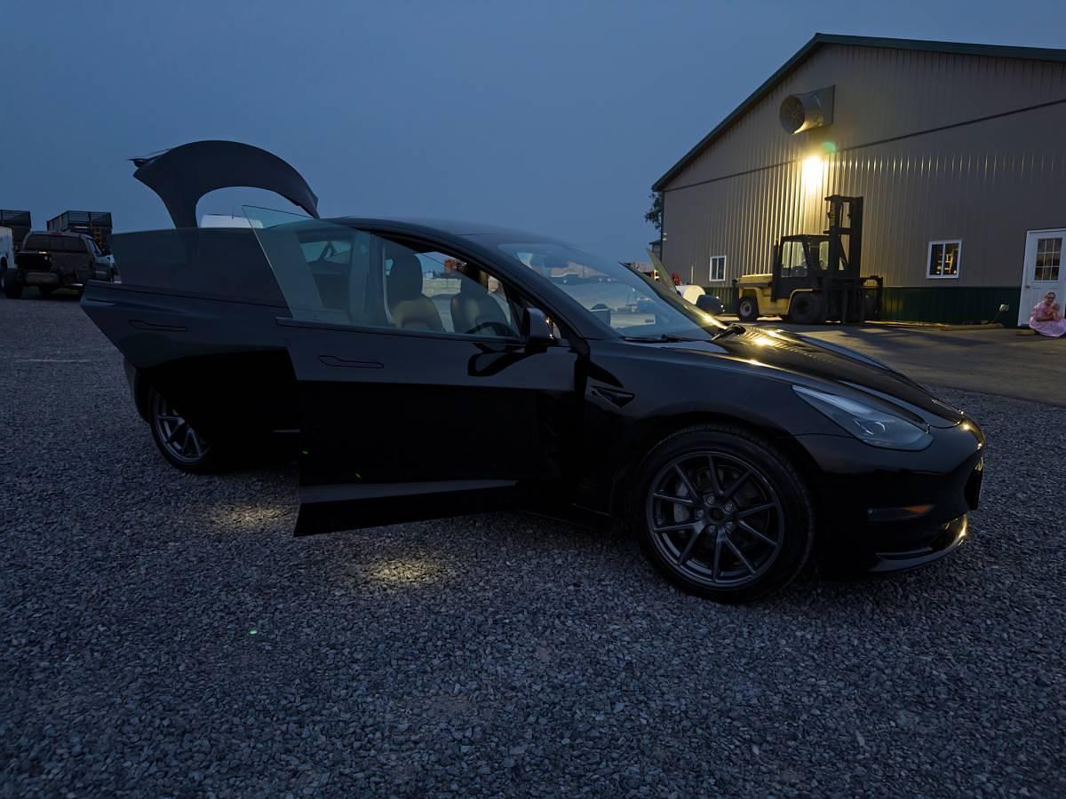 Used 2022 Tesla Model 3