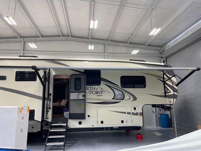 Used 2019 Jayco North Point 379DBFS