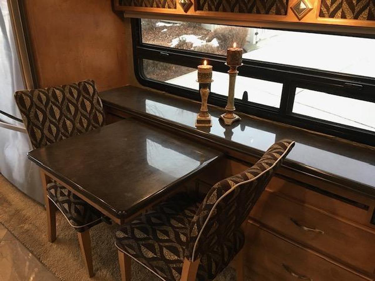 Used 2016 Winnebago Journey 40R Diesel Pusher