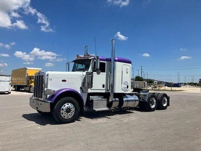 Used 2012 Peterbilt 388 truck
