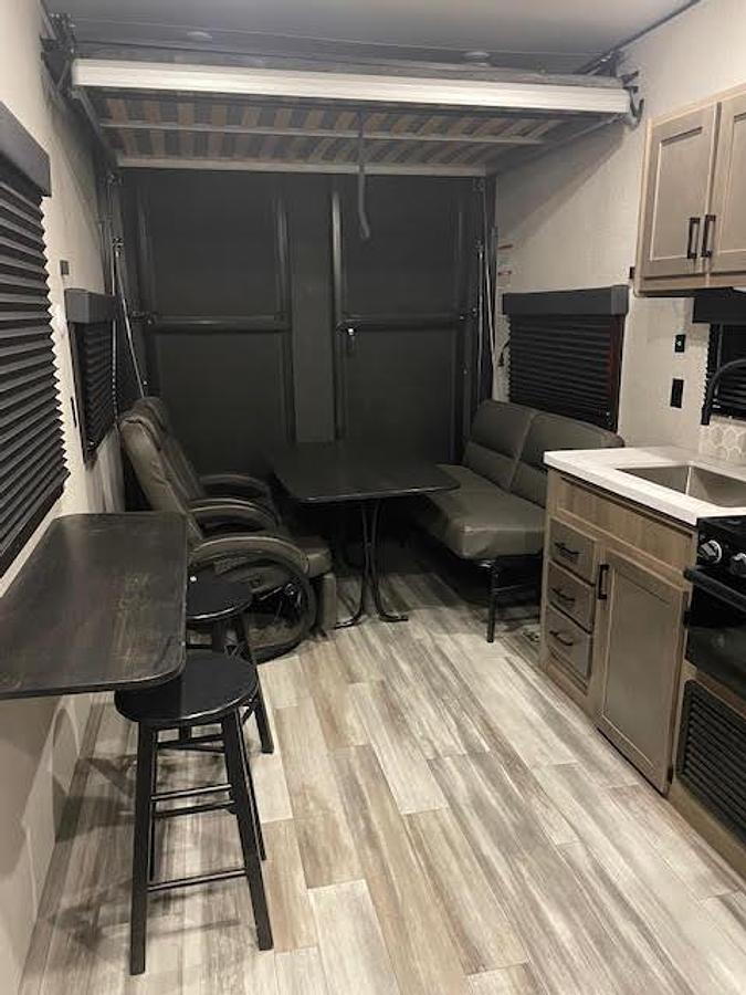 Used 2024 Starcraft 25TH Autumn Ridge Toy Hauler