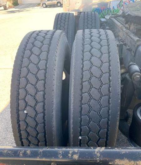 Used 1995 Freightliner FLB112