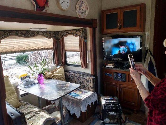 Used 2010 Toyota Tundra & 2013 Keystone Cougar 25RKS